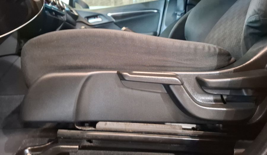 Honda Fit 1.5 FUN MT Hatchback 2015