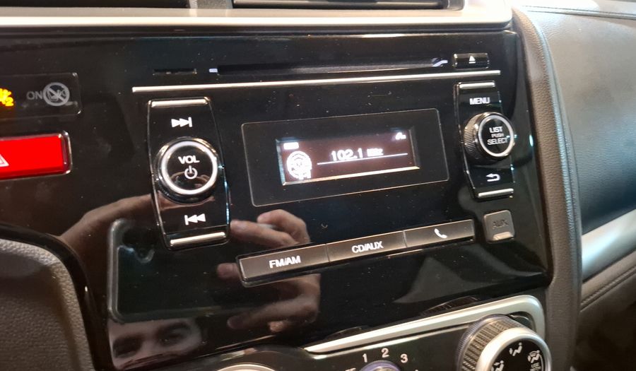 Honda Fit 1.5 FUN MT Hatchback 2015