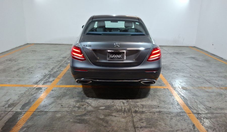Mercedes Benz Clase E 2.0 200 EXCLUSIVE AUTO Sedan 2018
