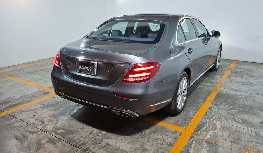 Mercedes Benz Clase E 2.0 200 EXCLUSIVE AUTO Sedan 2018