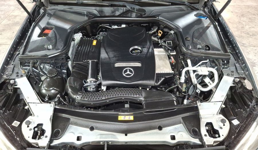 Mercedes Benz Clase E 2.0 200 EXCLUSIVE AUTO Sedan 2018