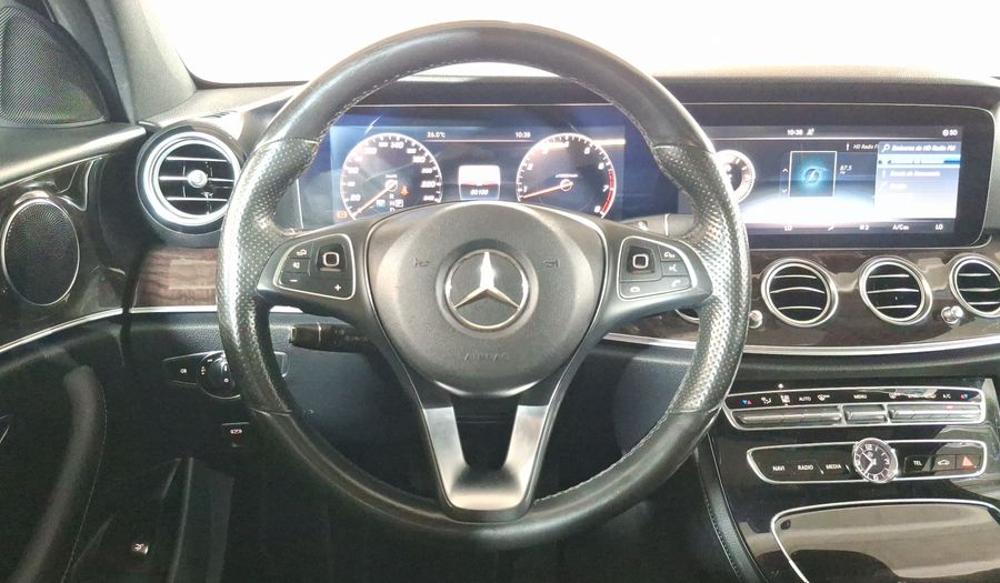 Mercedes Benz Clase E 2.0 200 EXCLUSIVE AUTO Sedan 2018