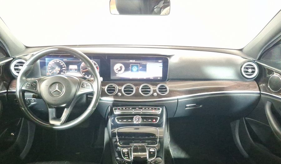 Mercedes Benz Clase E 2.0 200 EXCLUSIVE AUTO Sedan 2018
