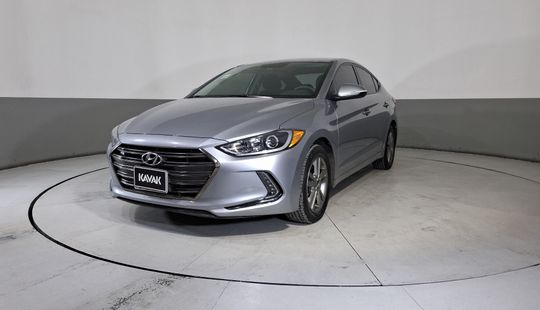 Hyundai • Elantra