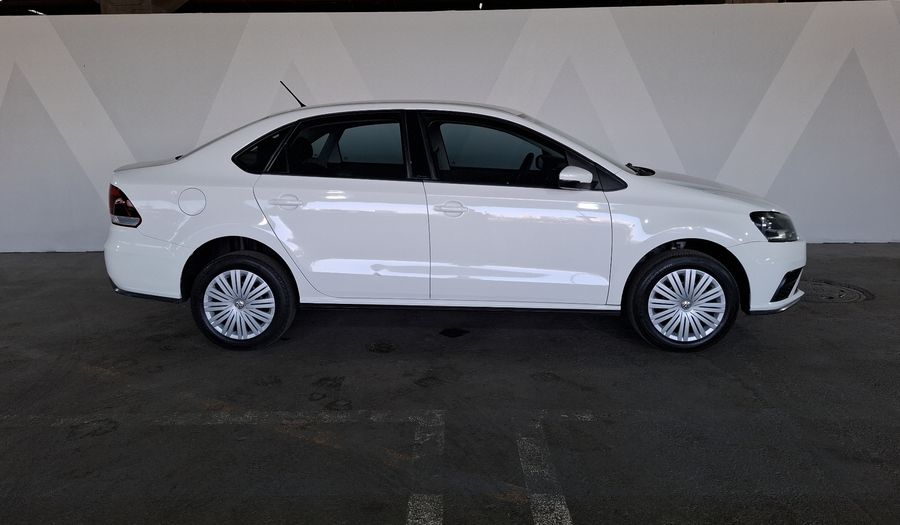 Volkswagen Vento 1.6 STARTLINE Sedan 2021
