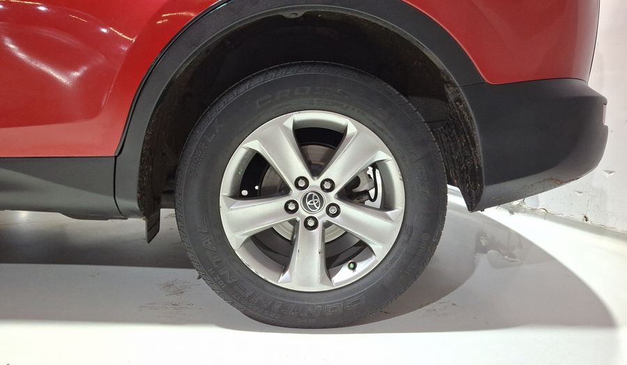 Toyota Rav4 2.5 XLE AWD AT Suv 2015
