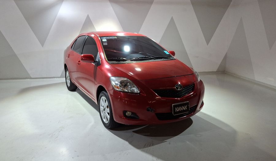 Toyota Yaris 1.5 SEDAN PREMIUM AT Sedan 2014