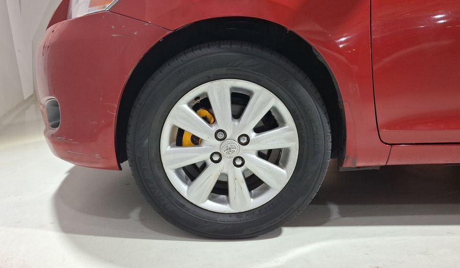 Toyota Yaris 1.5 SEDAN PREMIUM AT Sedan 2014