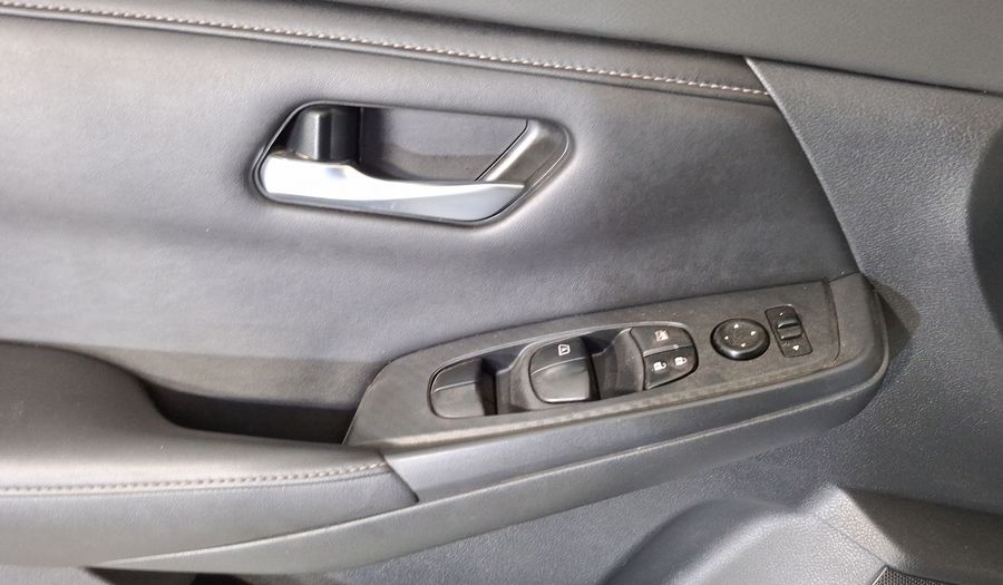 Nissan Sentra 2.0 SENSE CVT Sedan 2021