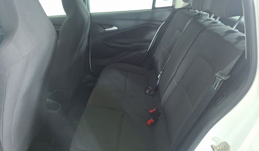 Chevrolet Onix 1.0T LT P2 Hatchback 2023