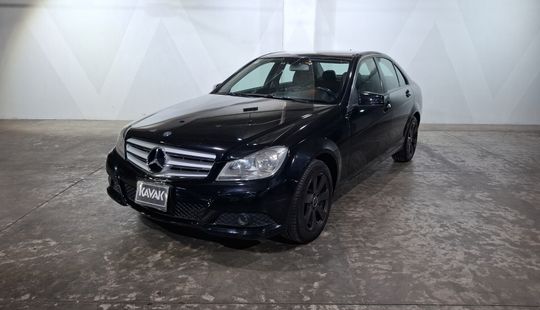 Mercedes Benz • Clase C