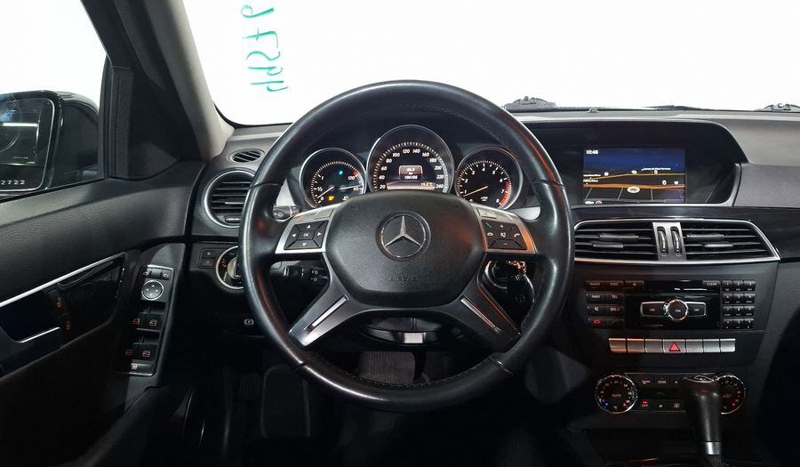 Mercedes Benz Clase C 1.6 180 CGI AT Sedan 2013