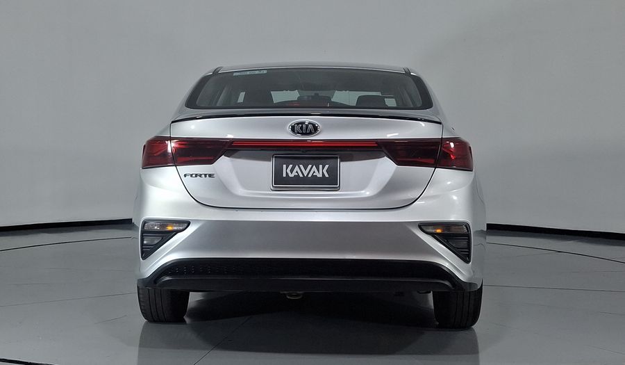 Kia Forte 2.0 L IVT Sedan 2021