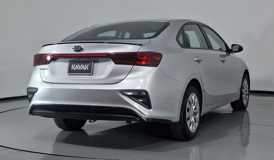 Kia Forte 2.0 L IVT Sedan 2021