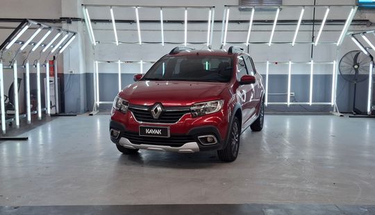 Renault • Sandero Stepway