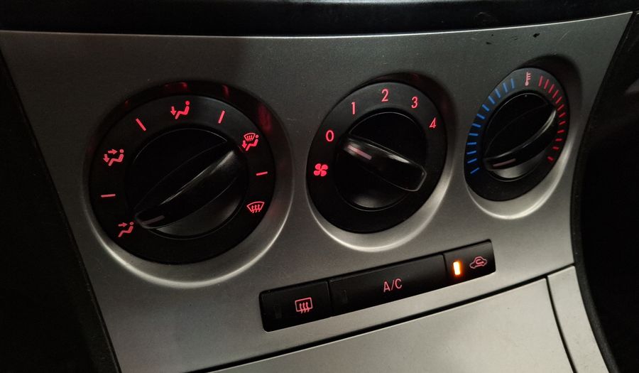 Mazda 3 1.6 V Sedan 2010