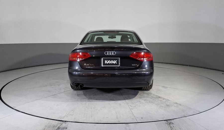 Audi A4 1.8 TFSI TRENDY PLUS MULTITRONIC Sedan 2012