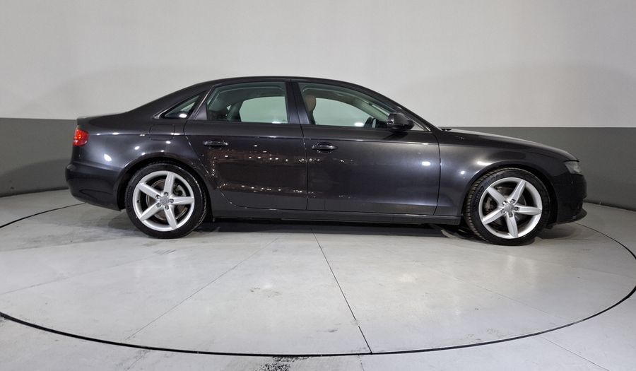 Audi A4 1.8 TFSI TRENDY PLUS MULTITRONIC Sedan 2012