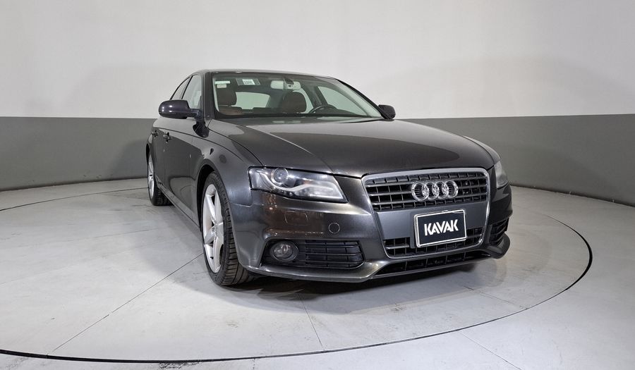 Audi A4 1.8 TFSI TRENDY PLUS MULTITRONIC Sedan 2012