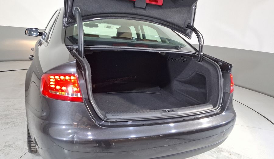 Audi A4 1.8 TFSI TRENDY PLUS MULTITRONIC Sedan 2012