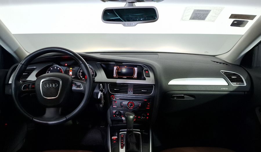 Audi A4 1.8 TFSI TRENDY PLUS MULTITRONIC Sedan 2012