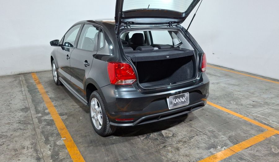 Volkswagen Polo 1.6 STARTLINE AUTO Hatchback 2020