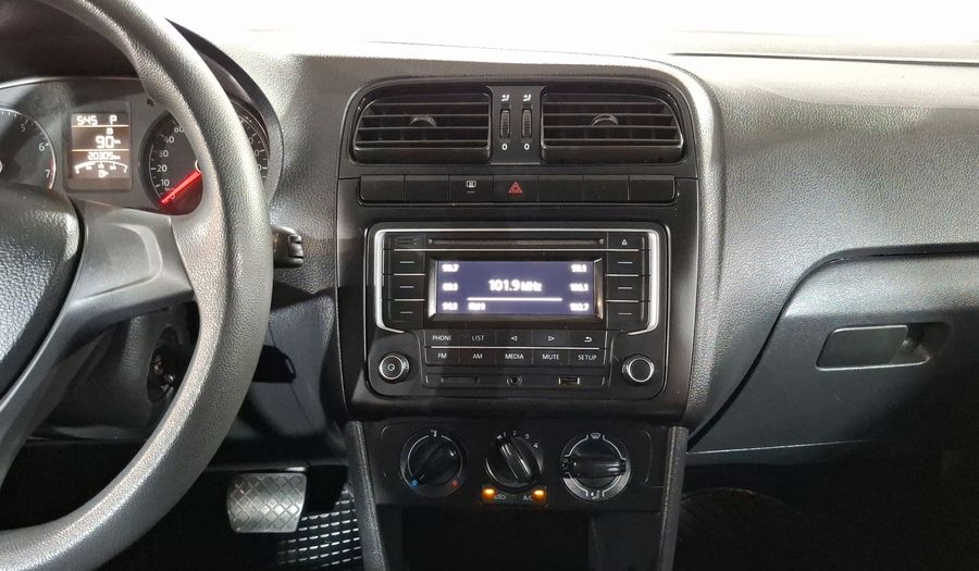 Volkswagen Polo 1.6 STARTLINE AUTO Hatchback 2020