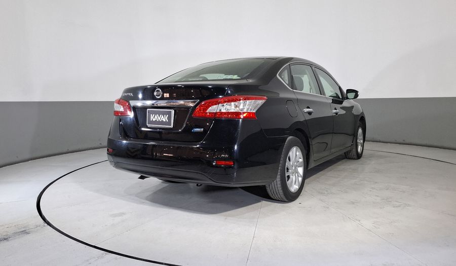 Nissan Sentra 1.8 ADVANCE CVT Sedan 2016