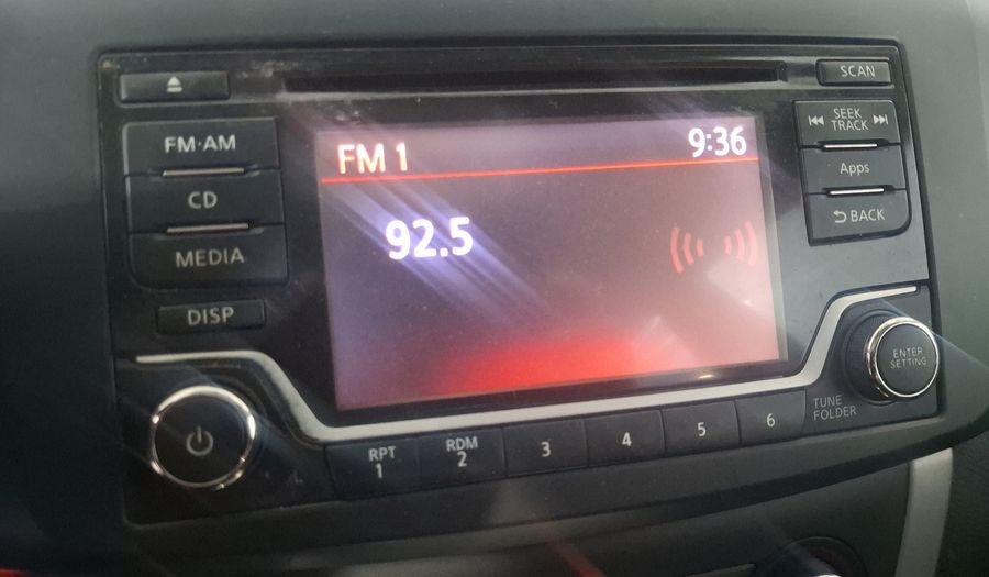 Nissan Sentra 1.8 ADVANCE CVT Sedan 2016