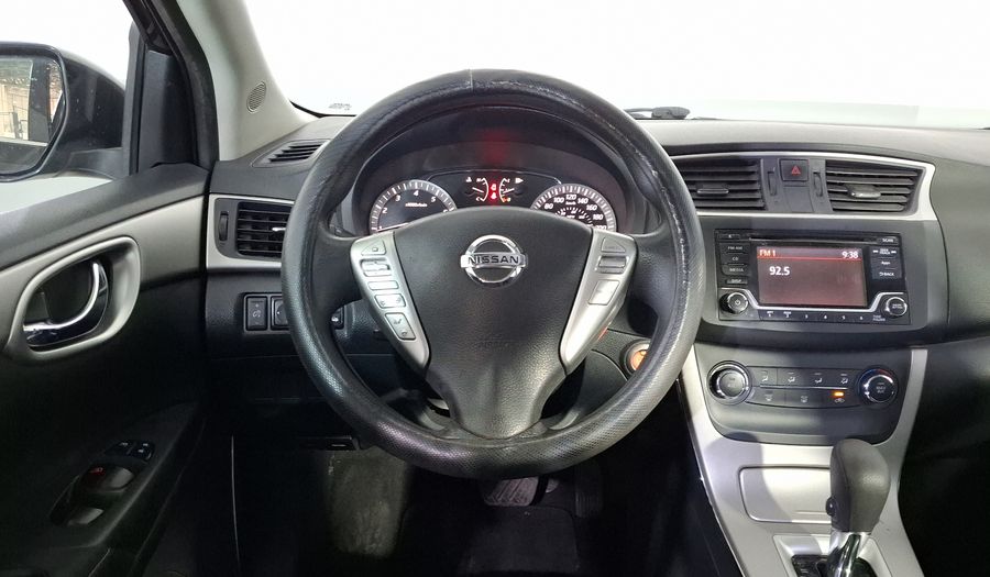 Nissan Sentra 1.8 ADVANCE CVT Sedan 2016