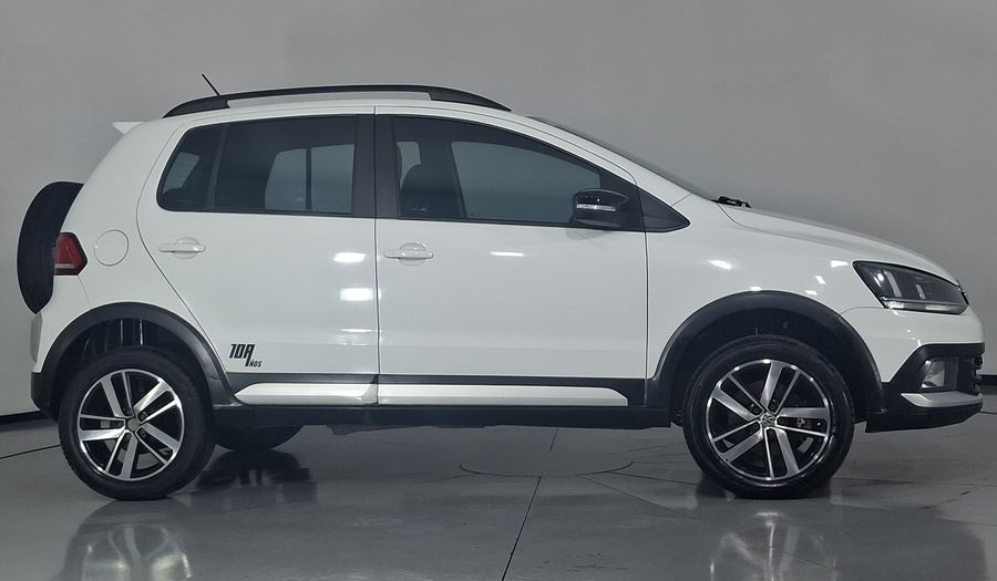Volkswagen Crossfox 1.6 CROSSFOX PAQ 10 ANIOS MT Hatchback 2017