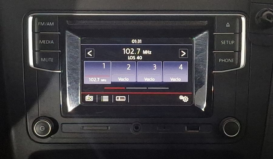 Volkswagen Crossfox 1.6 CROSSFOX PAQ 10 ANIOS MT Hatchback 2017