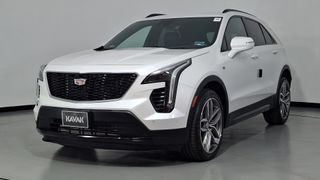 Cadillac • XT4