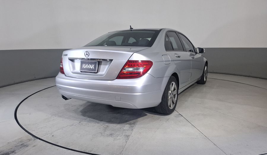 Mercedes Benz Clase C 1.6 180 CGI AT Sedan 2014