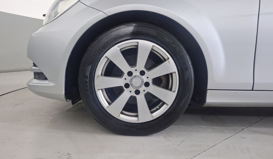 Mercedes Benz Clase C 1.6 180 CGI AT Sedan 2014