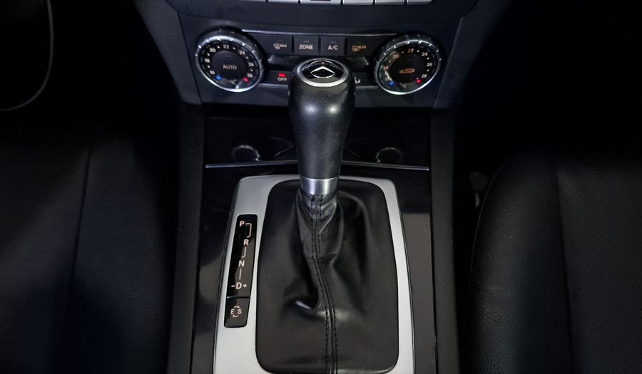 Mercedes Benz Clase C 1.6 180 CGI AT Sedan 2014