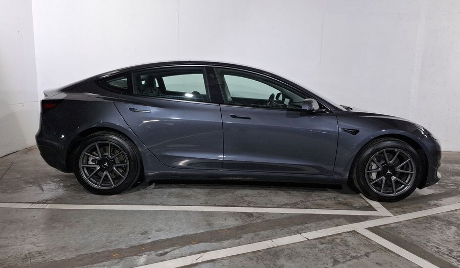 Tesla Model 3 BEV LONG RANGE AUTO 4WD Sedan 2023
