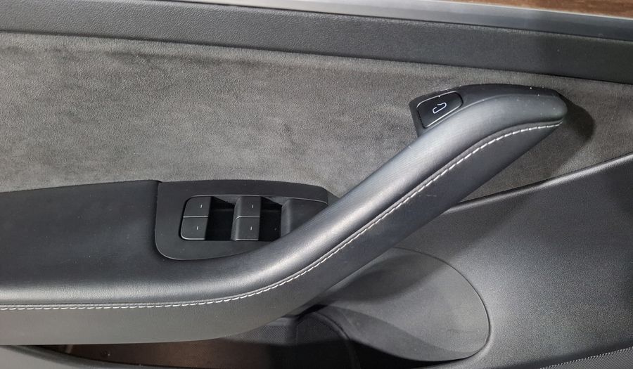 Tesla Model 3 BEV LONG RANGE AUTO 4WD Sedan 2023