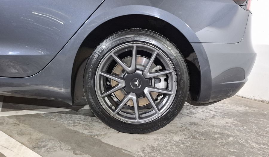 Tesla Model 3 BEV LONG RANGE AUTO 4WD Sedan 2023