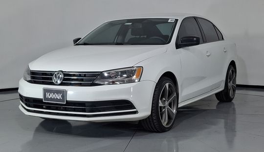 Volkswagen • Jetta