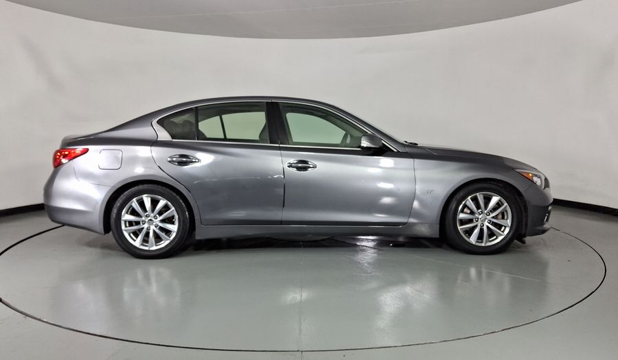 Infiniti Q50 3.7 SEDUCTION AT Sedan 2016