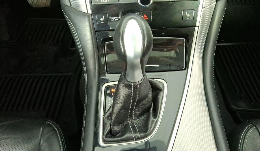 Infiniti Q50 3.7 SEDUCTION AT Sedan 2016