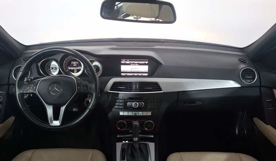Mercedes Benz Clase C 1.8 200 CGI SPORT AT Sedan 2013