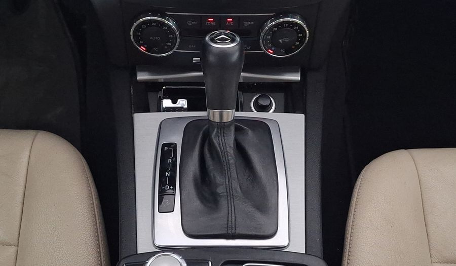 Mercedes Benz Clase C 1.8 200 CGI SPORT AT Sedan 2013