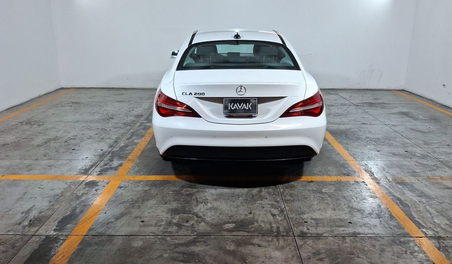 Mercedes Benz Clase Cla 1.6 CLA 200 DCT Coupe 2019