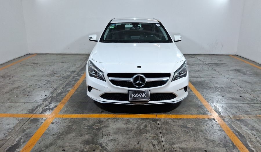 Mercedes Benz Clase Cla 1.6 CLA 200 DCT Coupe 2019