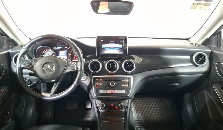 Mercedes Benz Clase Cla 1.6 CLA 200 DCT Coupe 2019
