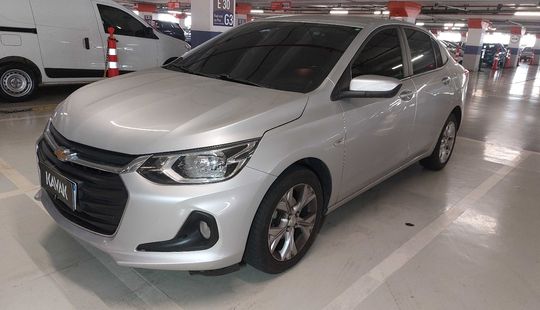 Chevrolet • Onix Plus