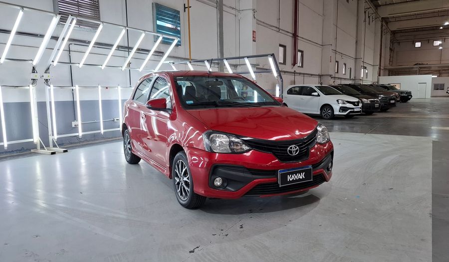 Toyota Etios 1.5 XLS PACK Hatchback 2023