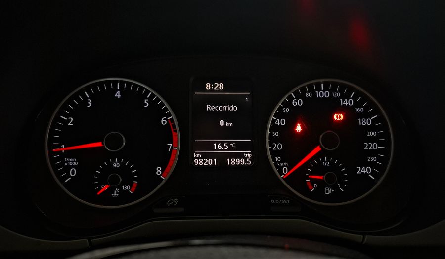 Volkswagen Suran 1.6 COMFORTLINE Wagon 2016